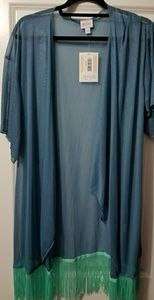 LuLaRoe Monroe kimono